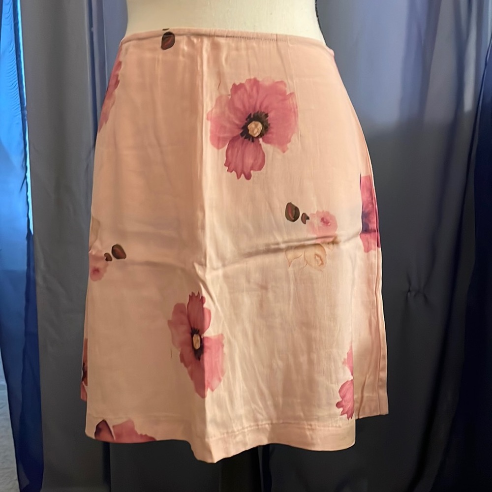 Womens Express Skirt